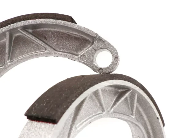 Zapatas freno BGM PRO Ø 152x25mm Lambretta LI/LIS/SX/TV - Imagen 2