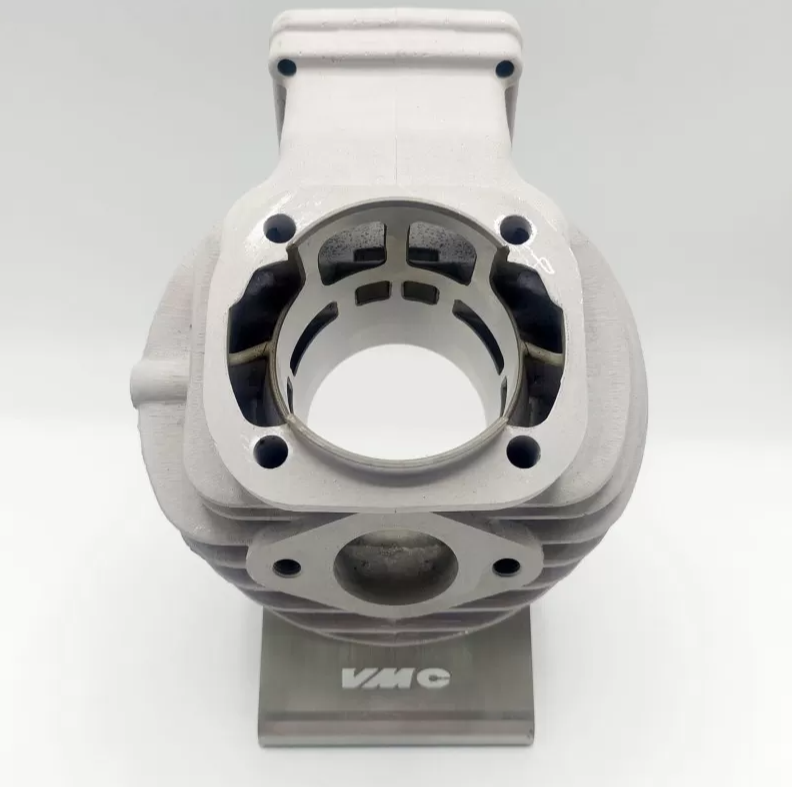 Cilindro VMC THUG-60 144cc Ø 60mm carrera 51mm (bujía lateral) Vespa Primavera/Super/SL - Imagen 4